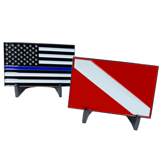 DD-010 Dive Flag Challenge Coin with Thin Blue Line U.S. Flag POLICE Rescue Diver Scuba Diving